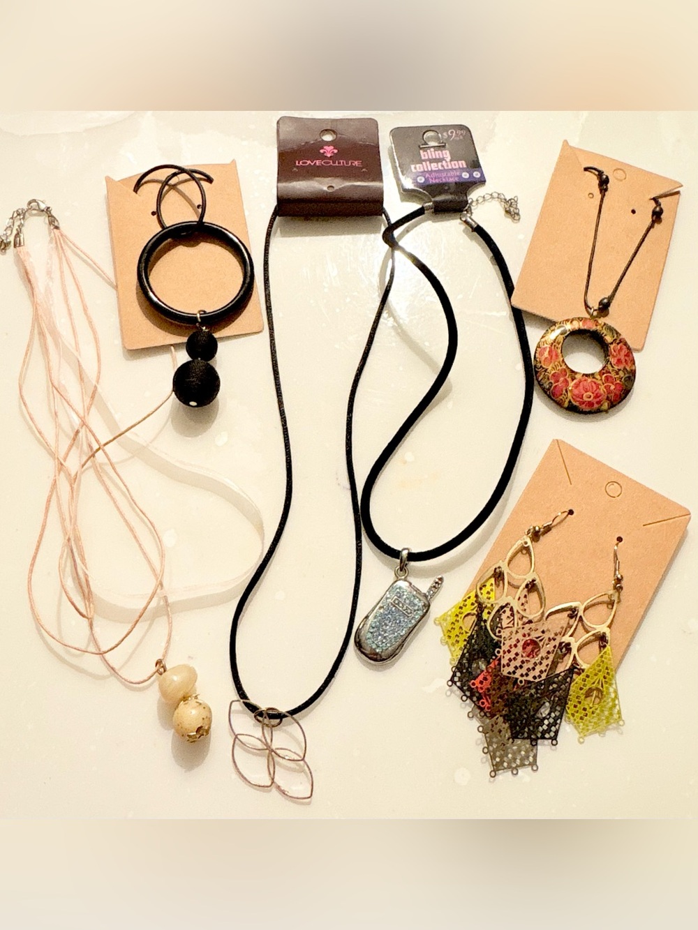 Lot of 5 Necklaces & 1 Pair of Earrings Costume Jewelry